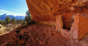 Sand Canyon Trail with Ancestral Puebloan Dwelling
